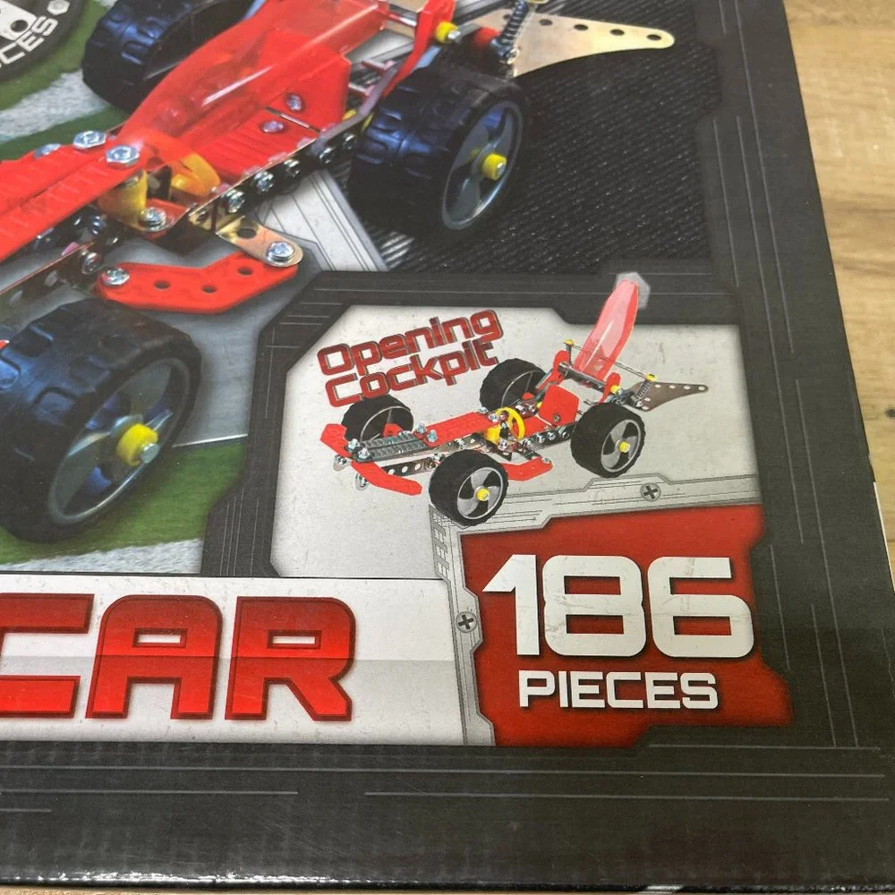 Metal Tech Racing Car - Picture 3 of 7